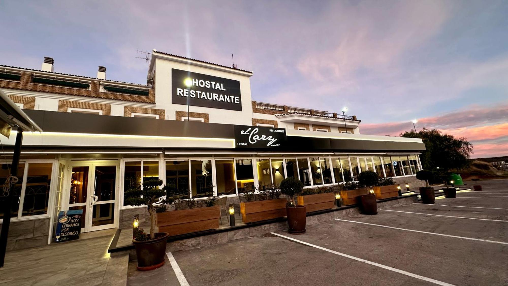 Hostal Restaurante El Cary Montemayor Exteriör bild